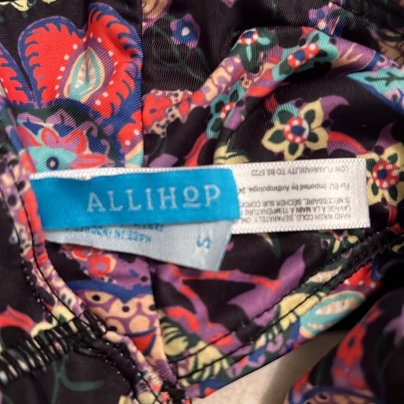 Allihop one piece bathing suit from anthropologie - Picture 5 of 5